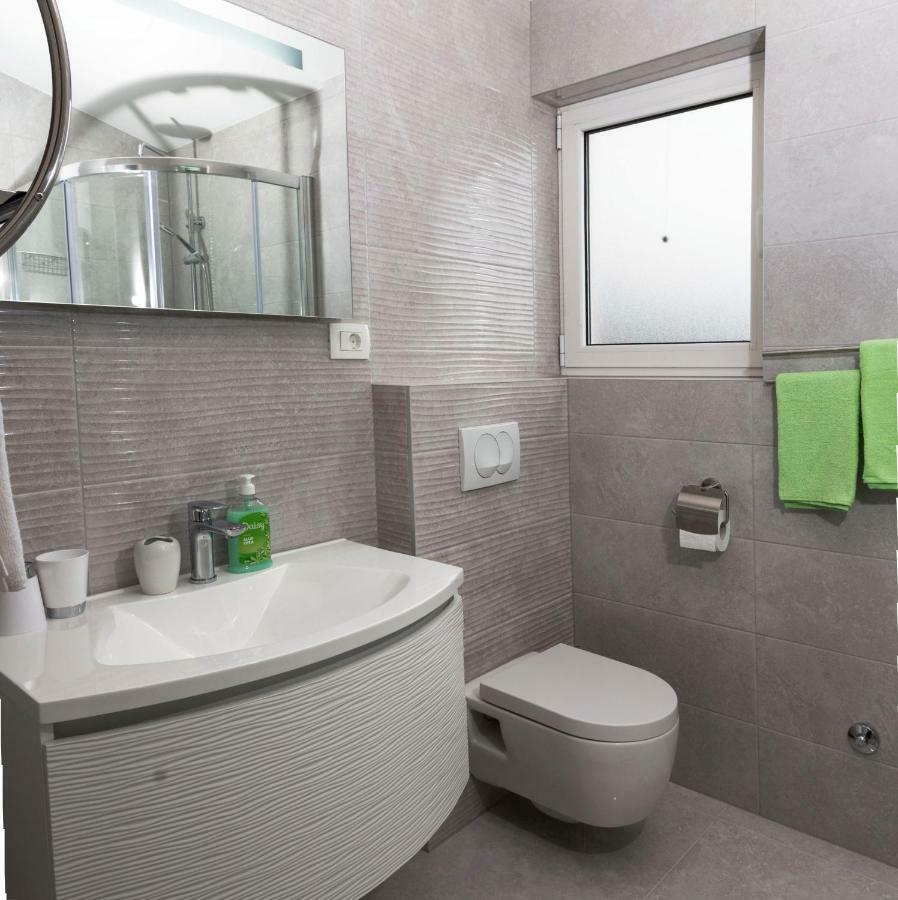 Apartment Sara Kaštela Buitenkant foto